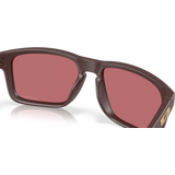 Oakley Holbrook, Matte Grenache w/ Prizm Dark Golf