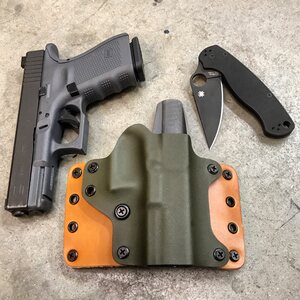 BlackPoint Tactical Leather Wing Holster, 1.75" belt loops