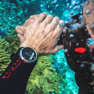 Suunto D5 + USB cable