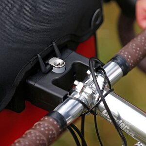 Ortlieb Handlebar Mounting-Set with Lock (E185)