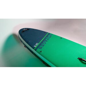 Red Paddle Co Voyager 12'6" x 32" package
