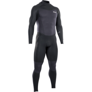 Costume pentru sporturi nautice