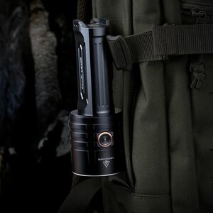 Fenix LR35R hakulamppu
