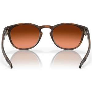 Oakley Latch, Matte Brown Tortoise w/ Prizm Brown Gradient