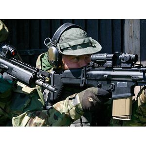 Aimpoint Micro T-2 2MOA Complete w/ STD mount