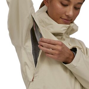 Patagonia Torrentshell 3L Jacket Womens