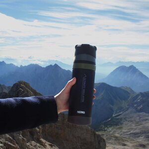 Thermos Mountain Beverage Bottle 0,90L