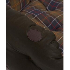 Barbour Wax / Cotton Dog Bed 30"