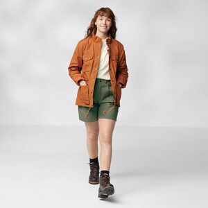 Model height: 175 cm Model wears size: S