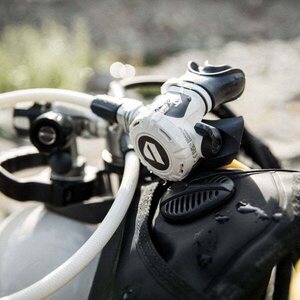 Apeks XL4+ Stage 3 DIN