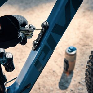 Fidlock Twist Bottle 800 + Bike Base