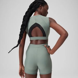 Speedo Solid Crop Top with Mesh