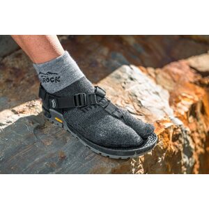 Bedrock Sandals x Injinji Split-Toe Mini-Crew Socks
