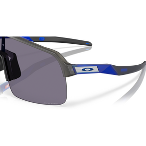 Oakley Sutrto Lite, Matte Grey Smoke w/ Prizm Grey
