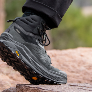 Altra Olympus 6 Hike Mid GTX Mens