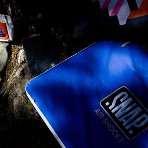 SNAP Air Shock 1 + Pump