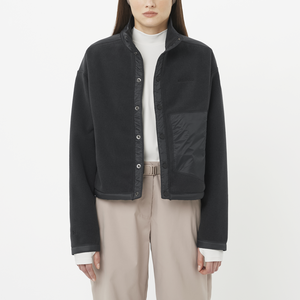 Model is 170 cm and wears size M.