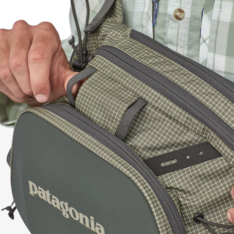 patagonia stealth atom sling bolsa